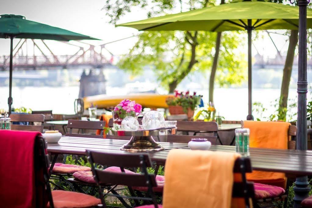 Gaestehaus Schloss Plaue ブランデンブルク エクステリア 写真
